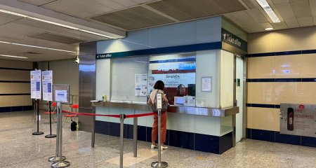 Somerset MRT Station Ticketing Service Centre